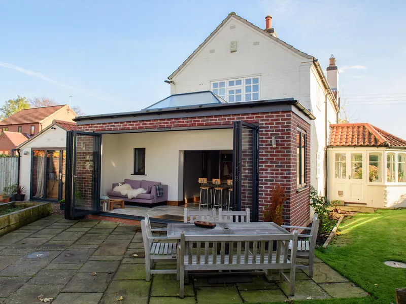 Bifold Bromley by Bow