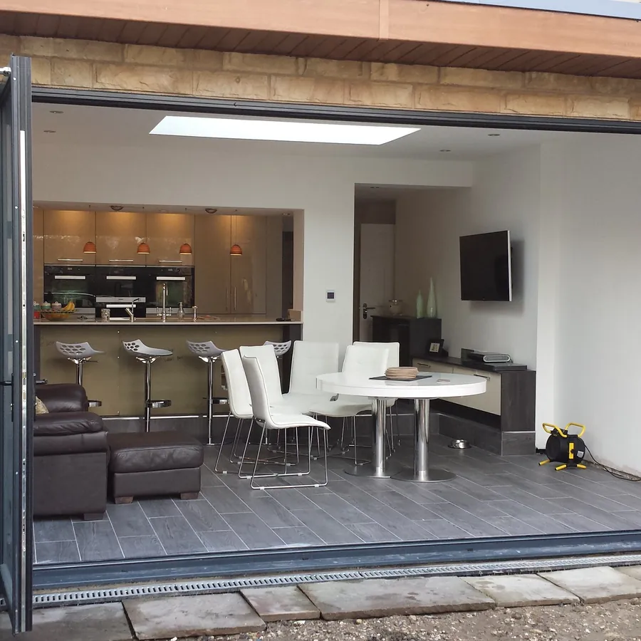 Bifold Bromley by Bow