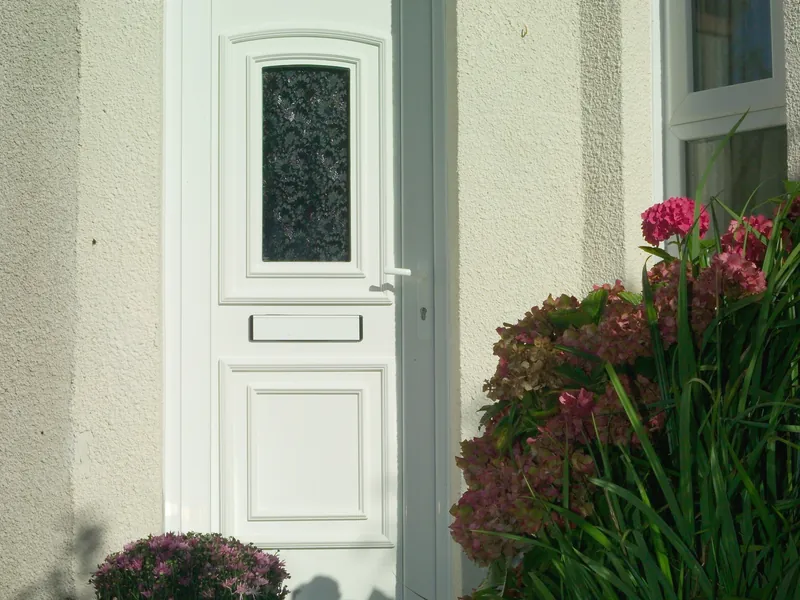 Doors Bromley by Bow