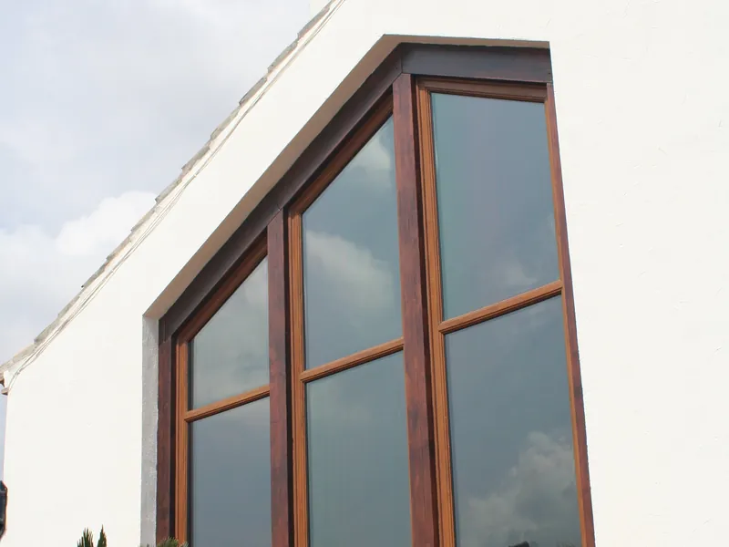 Bow Windows Bromley by Bow